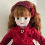 ドレスとお揃いのカチューシャも素敵