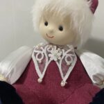 お腹にオルゴールが入ったお人形